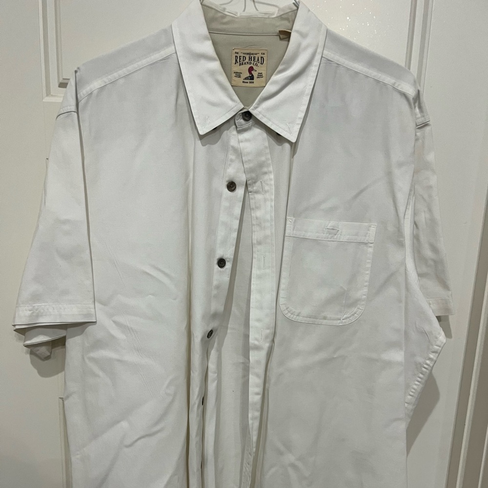 Red head short sleeve button down